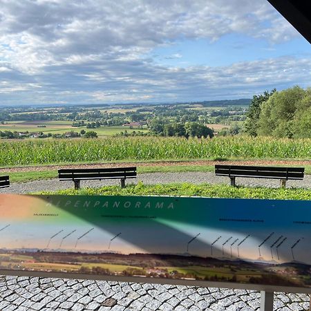 Wunderschoenes Apartment Mit Bademantelgang Zur Wohlfuehltherme Bad Griesbach  Exterior foto